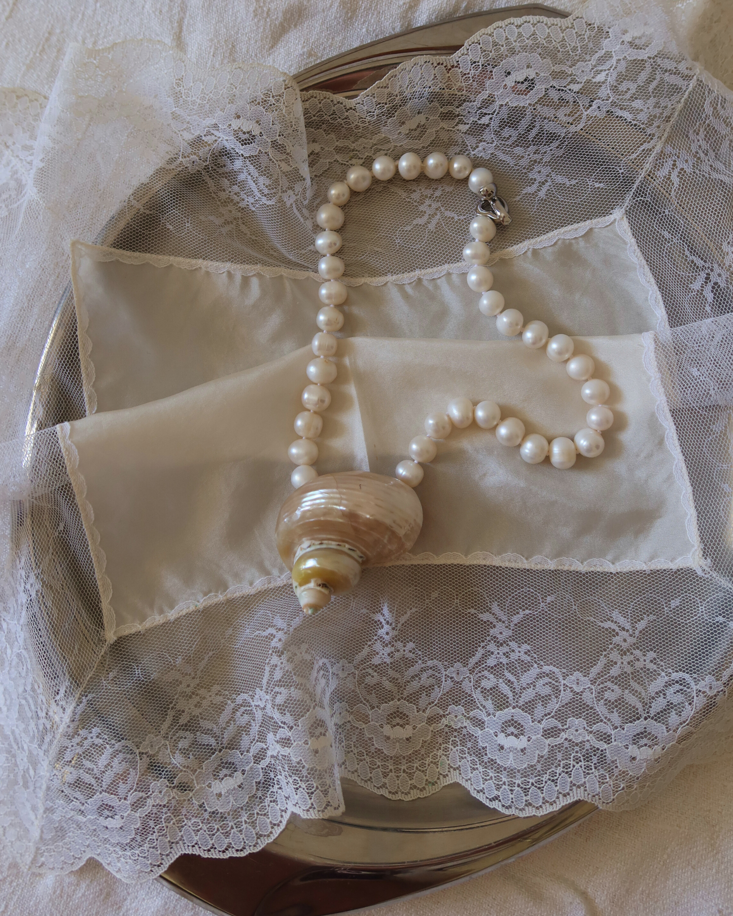 Nizza freshwater pearl necklace