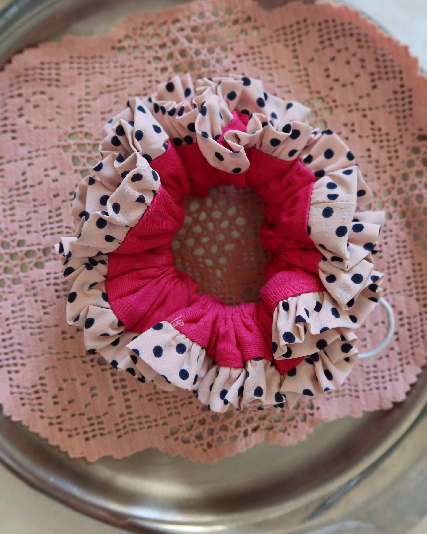 "Sweet spot" double scrunchie
